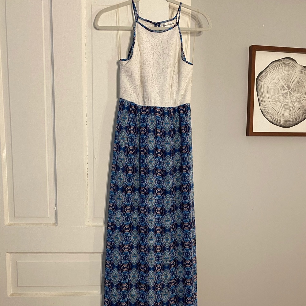 White and blue patterned maxi dress